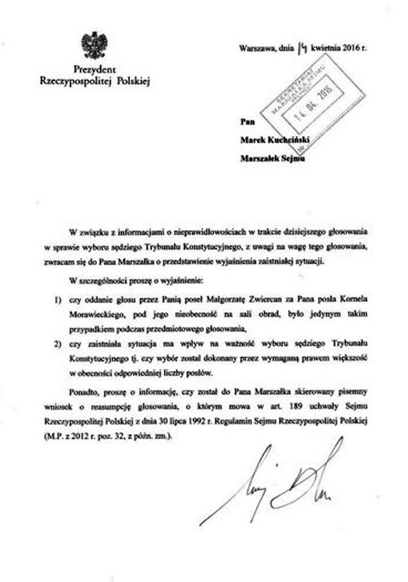 Rzecznik ujawnił korespondencję Dudy z Kuchcińskim