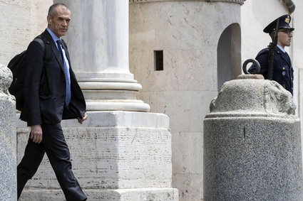 Włochy: Cottarelli przedłuża rozmowy w sprawie rządu