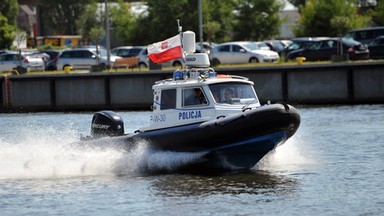 13-letnia dziewczynka wpadła do Wisły w Warszawie. Na brzeg wyciągnęli ją policjanci