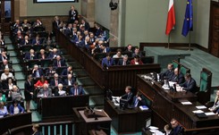 Sejm uchwalił ustawę o świadczeniu 'Emerytura plus'