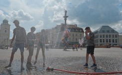 IMGW i rząd ostrzegają przed upałami. 'Pamiętajcie o najważniejszych zasadach, których należy przestrzegać'