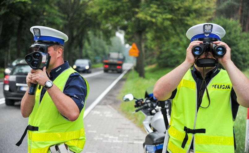 Policja kontroluje kierowców