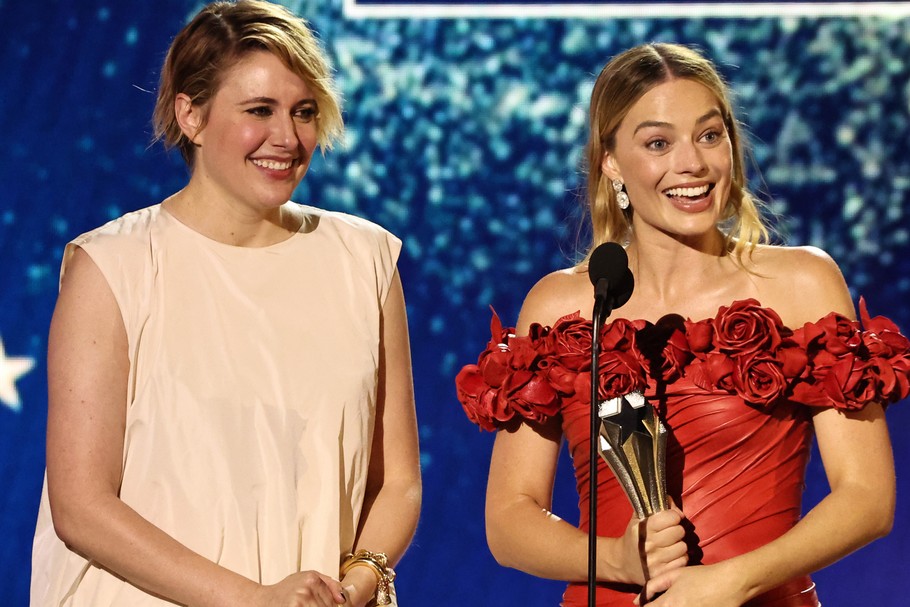 Na zdjęciu od lewej:  Greta Gerwig i Margot Robbie