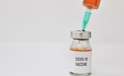 Chiny: Władze od lipca stosują u ludzi eksperymentalne szczepionki