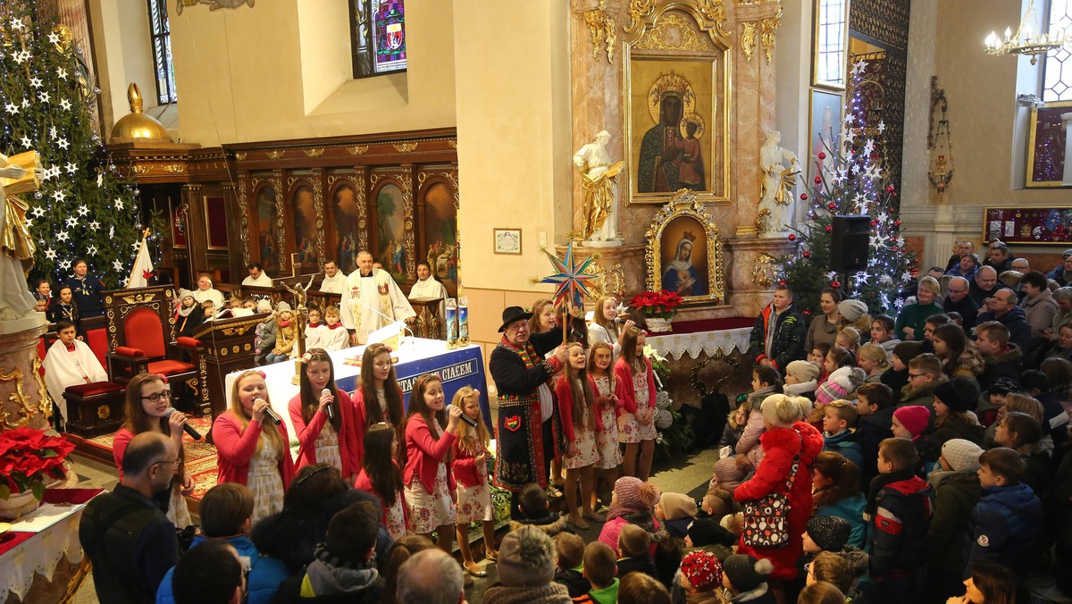 Ponad 1500 dzieci i rodziców z Polski uczestniczyło dzisiaj w Ogólnopolskiej Pielgrzymce Dzieci do Narodowego Sanktuarium Św. Józefa w Kaliszu zwanego też "Polskim Nazaretem".