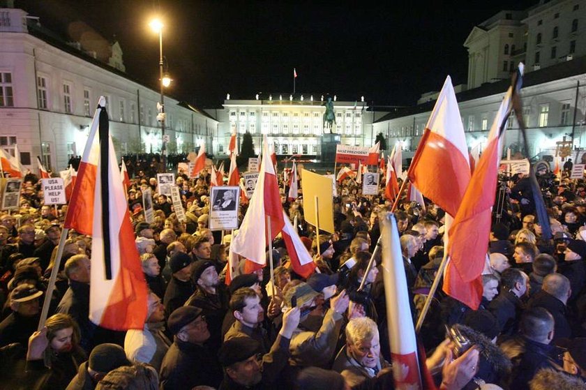 Marta Kaczyńska na nocnym wiecu PiS! Ostre wystąpienie prezesa!