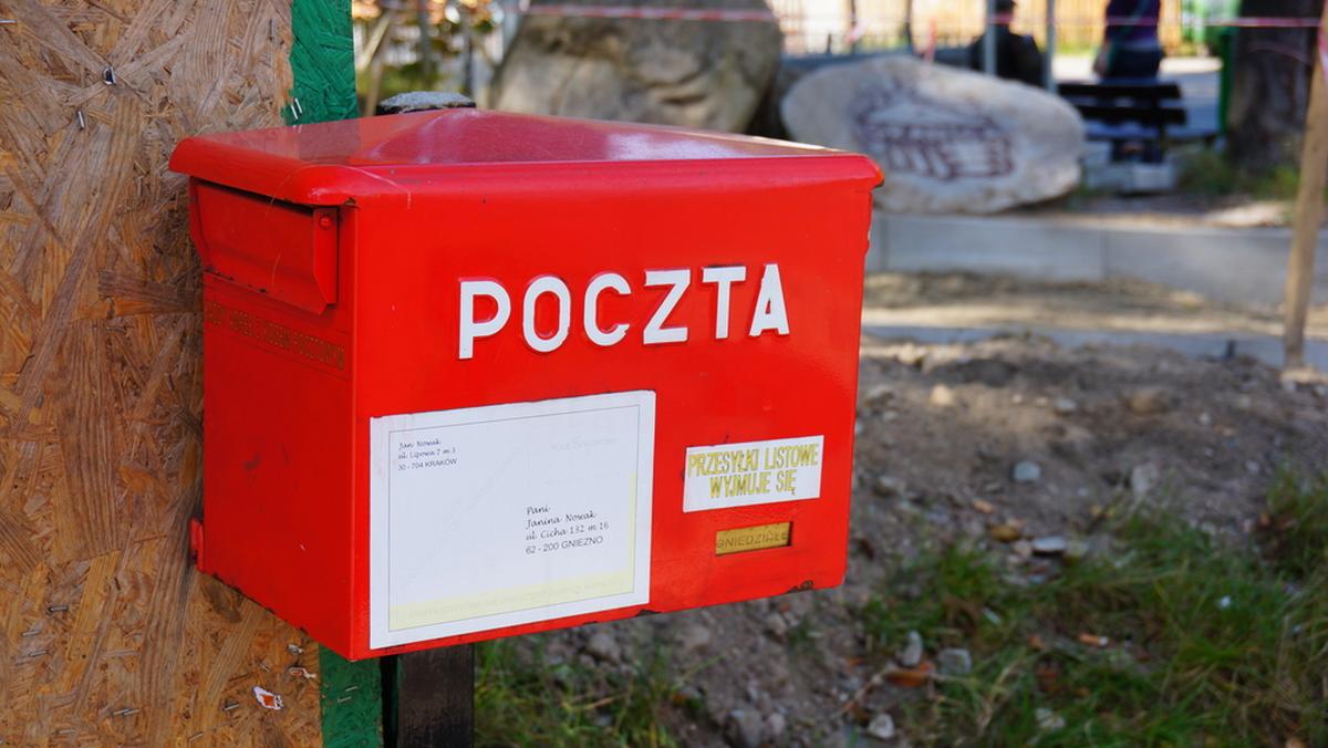 Paczki od Poczty Polskiej możesz się nie doczekać. Słabo opłacani  listonosze pracują coraz gorzej - Forsal.pl – Biznes, Gospodarka, Świat
