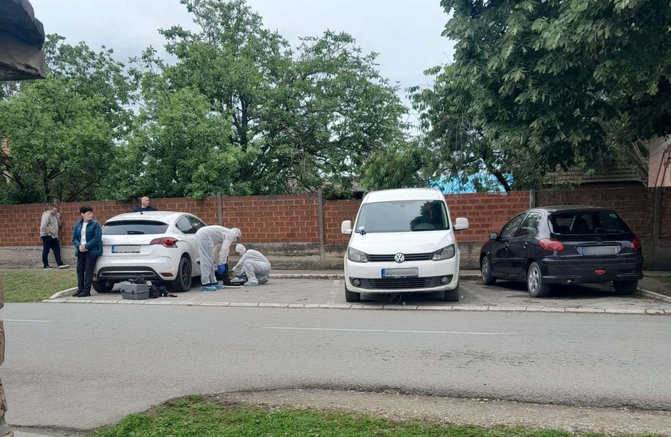 Potraga forenzike u selu Ljukovo kod Inđije