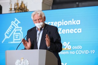 Prof. Horban: Istnieje różnica między wyobrażeniami lekarzy, a tym co robi rząd