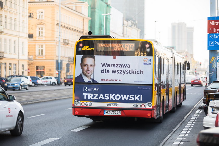 Awantura o reklamy w autobusach