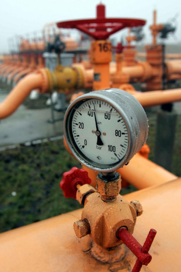 Dostawy do Polski gazu od Gazpromu zostały zmniejszone o ok. 5 proc., nie ma zagrożenia dla funkcjonowania polskiego systemu gazowniczego - poinformował Marek Woszczyk, wiceprezes Urzędu Regulacji Energetyki w TVN CNBC.
