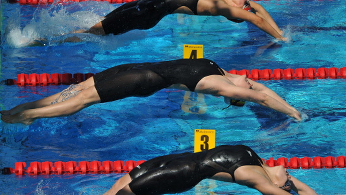 Klaudia Naziębło (Juvenia Wrocław) awansowała z siódmym czasem do finału na 50 m st. grzbietowym kobiet XXXI Mistrzostw Europy w Pływaniu, które odbywają się w Debreczynie.
