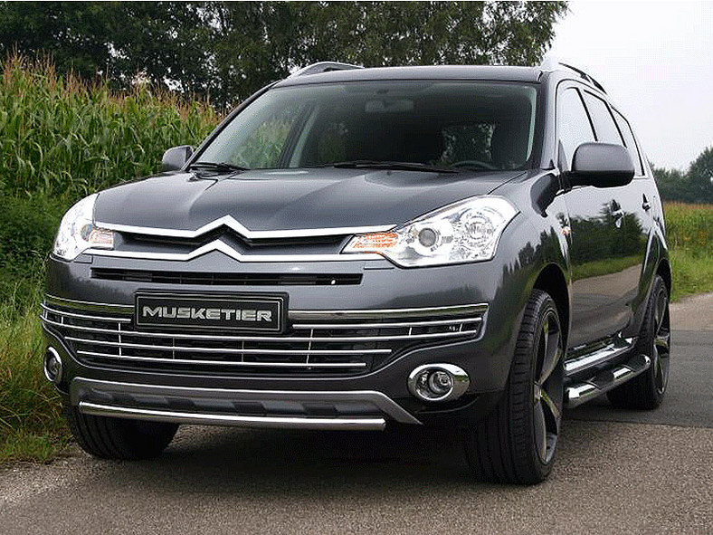 Citroen C-Crosser – modyfikacje stylistyki i mocy