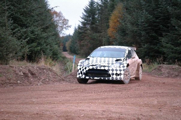 tego dnia producent zapowiedział oficjalną prezentację rajdówki