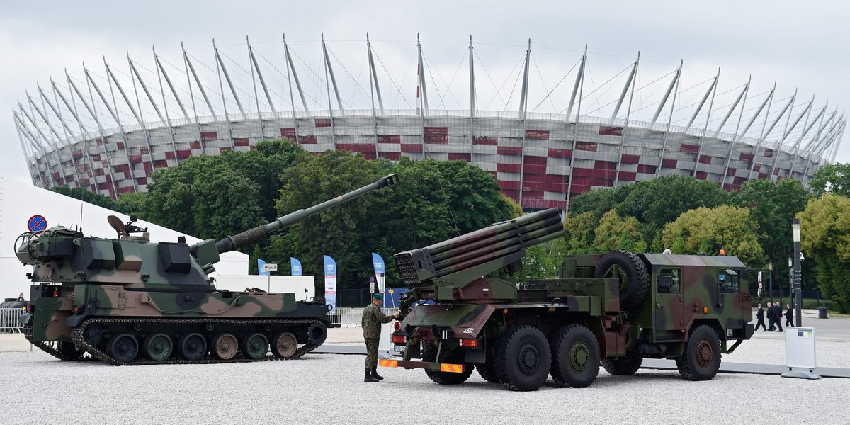 Drugi dzień szczytu NATO