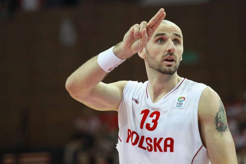 Dzięki strajkowi w zawodowej lidze NBA Marcin Gortat może zagrać w mistrzostwach Europy