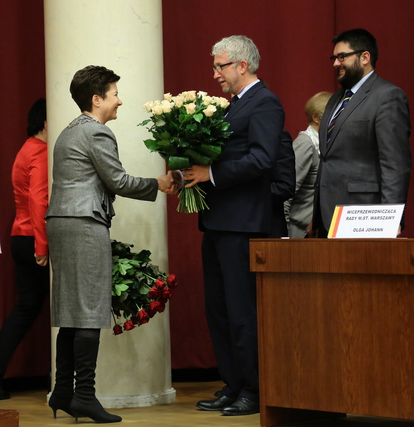 Hanna Gronkiewicz-Waltz dostała kwiaty od wiceprezydentów