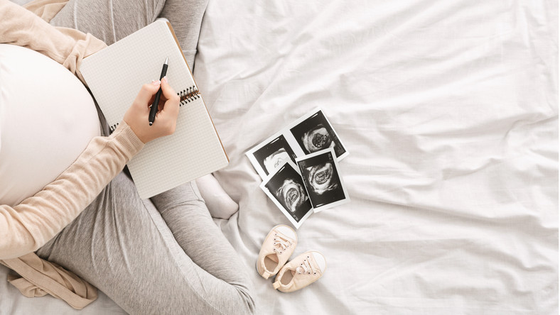 Objawy porodu – oznaki zbliżającego się rozwiązania, jak się przygotować?