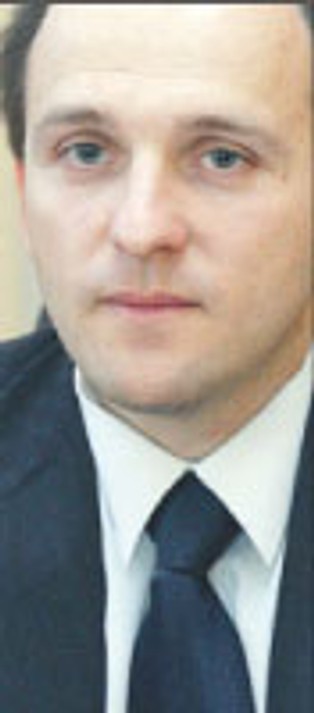 KNF pracuje nad nową rekomendacją w sprawie kart płatniczych