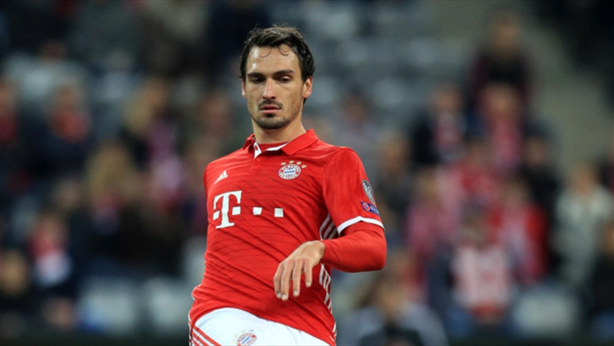 Obrońca Bayernu Monachium Mats Hummels wyznał, że w 2014 roku miał propozycję z Manchesteru United. - To prawda. Było blisko transferu - taką wypowiedź obrońcy cytuje "Daily Mail".