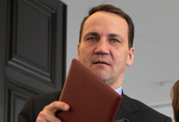 Sikorski obrywa od internautów. "To odpowiedź na ostrą selekcję"