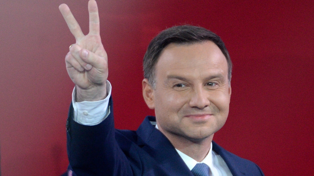 Andrzej Duda w drugiej turze wyborów prezydenckich zdobył w woj. małopolskim 62,09 proc. głosów. Na prezydenta Bronisława Komorowskiego głosowało 37,91 proc. wyborców.