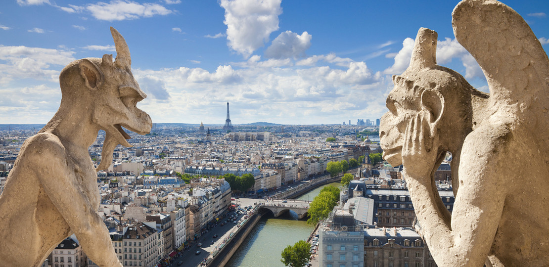 Rzeźby na katedrze Notre-Dame w Paryżu