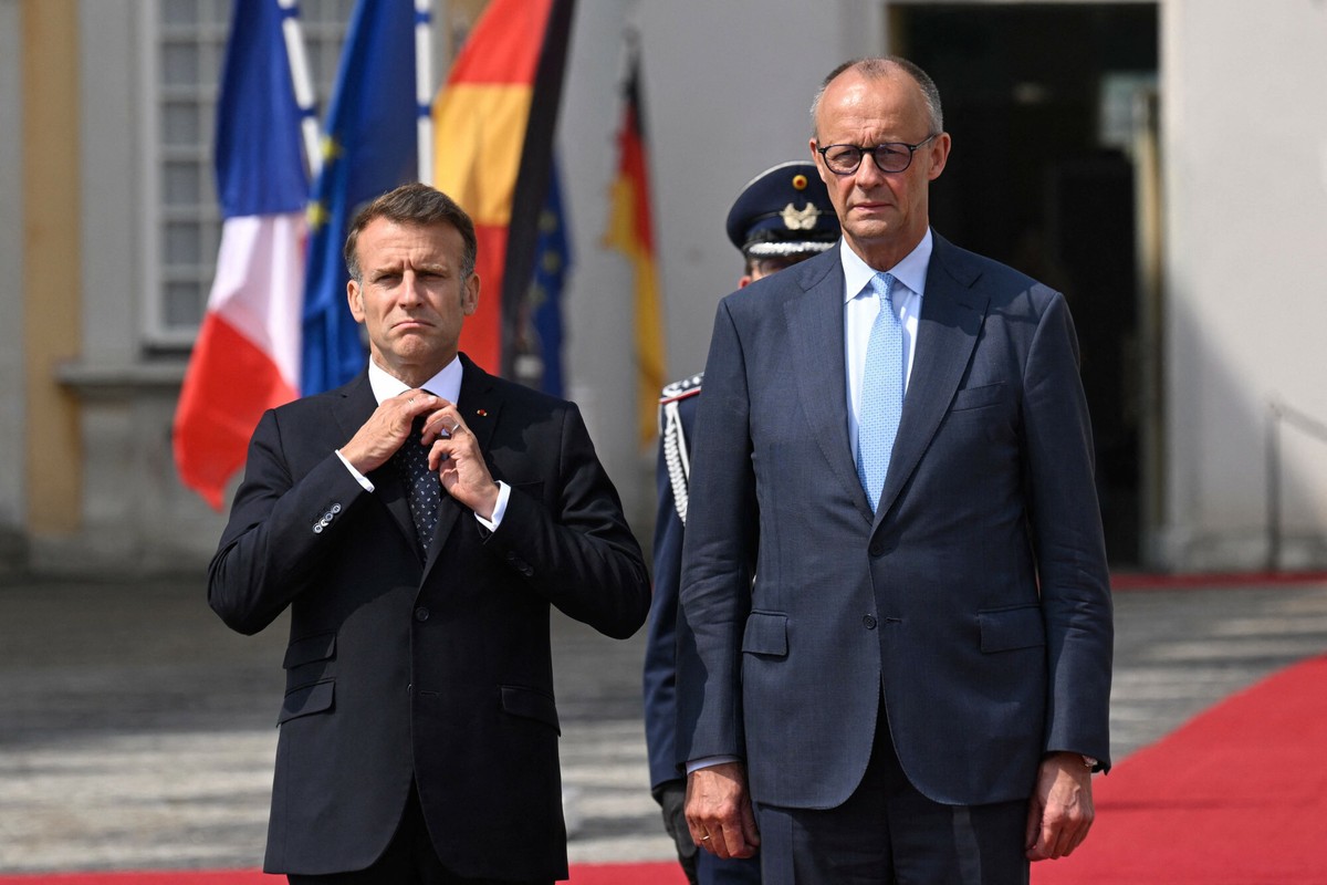 Germany and France seek to soften EU ban on combustion car sales