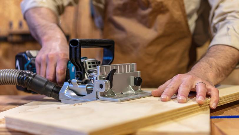 Beliebte Flachdübelfräsen für die Holzbearbeitung im Vergleich