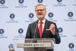 Polityczne trzęsienie ziemi w Czechach. Rząd Fiali podał się do dymisji