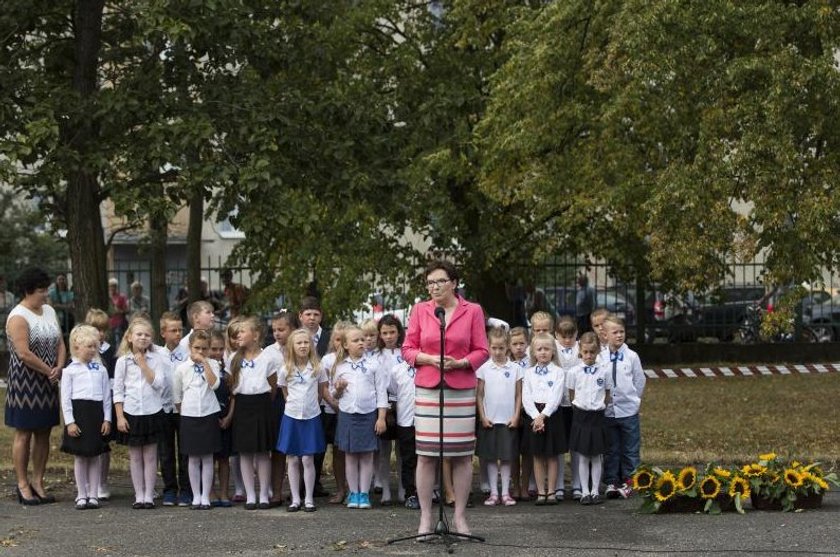 Uroczysta inauguracja roku szkolnego w szkole na Stogach. Wzięła w niej udział premier Ewa Kopacz