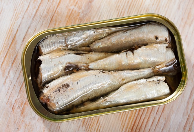 70 dana jela je samo sardine