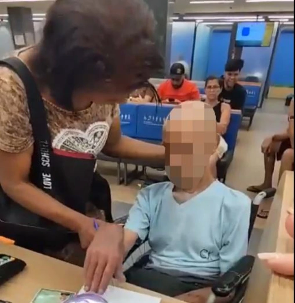 Rođaka sa mrtvim Brazilcem pokušava da potpiše papire za kredit