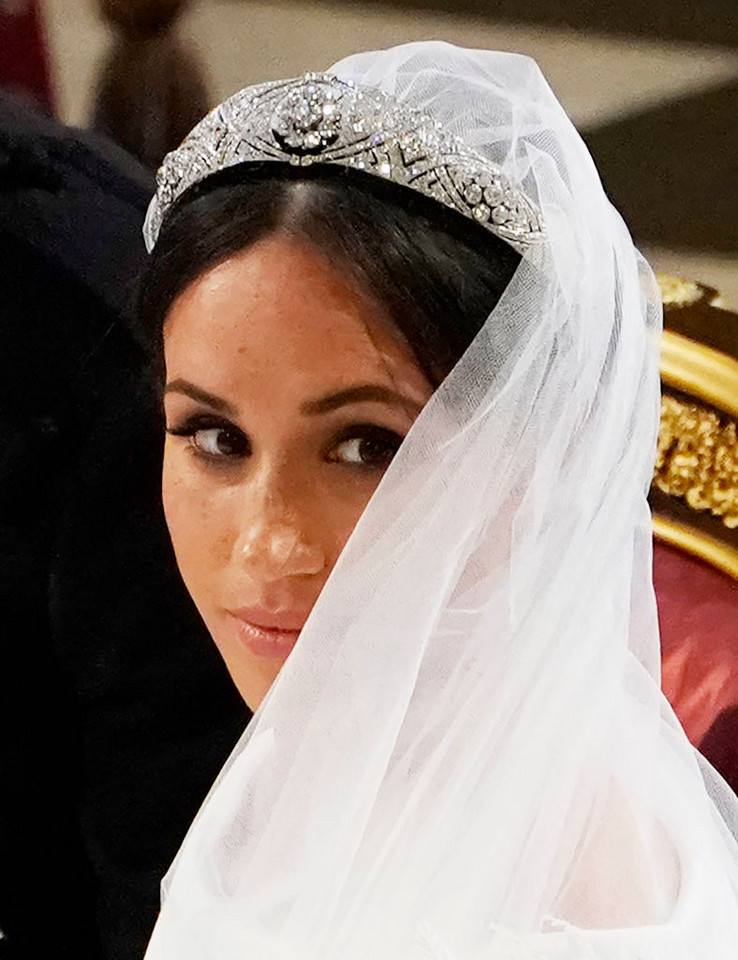 Suknie ślubne w brytyjskiej rodzinie królewskiej: ślub Meghan Markle i księcia Harry'ego w 2018 r.