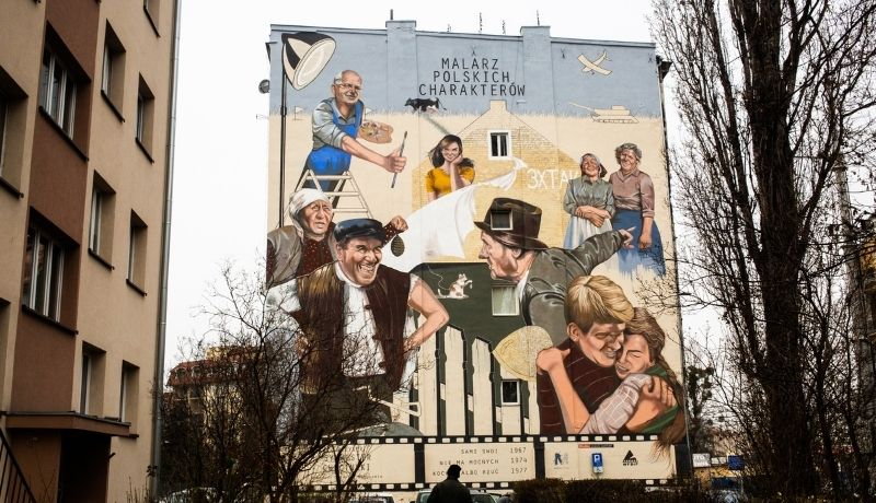 Mural we Wrocławiu na cześć twórczości reżysera Sylwestra Chęcińskiego