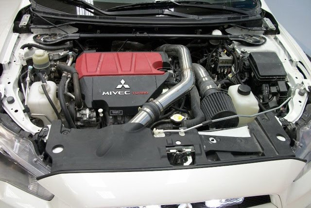 Jak przerobić Mitsubishi Lancer Evo X na coupé?