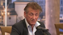 Sean Penn pomaga Ukrainie