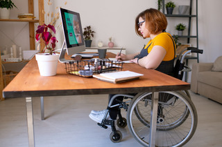 Podwyższenie dofinansowania do zatrudnienia osób z niepełnosprawnością? Rząd Tuska ma plan