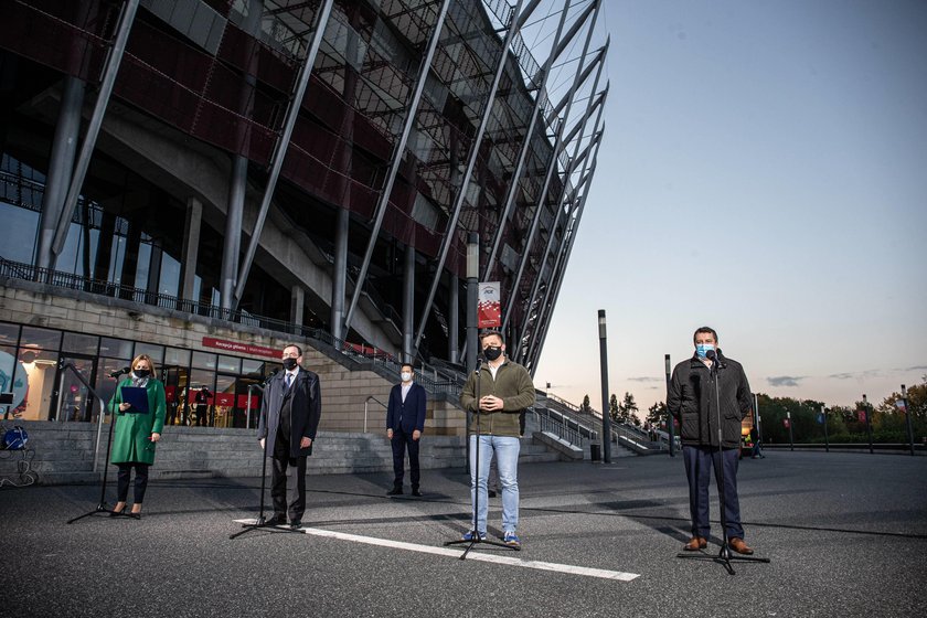 Na stadionie w Warszawie powstaje szpital narodowy