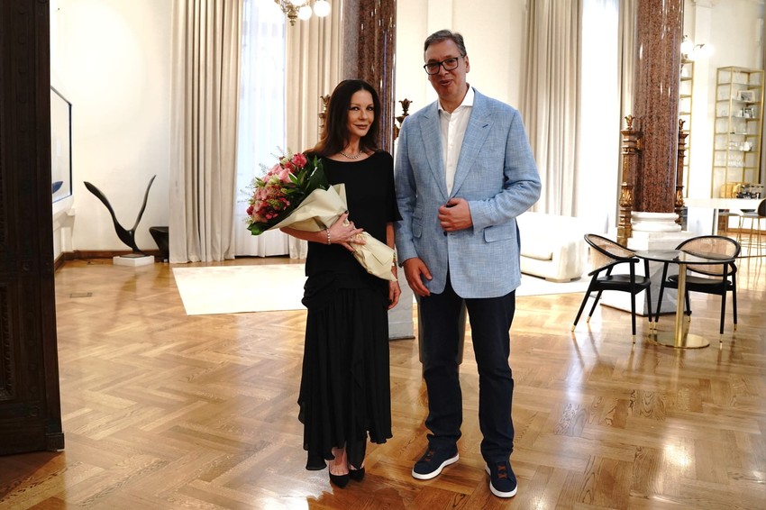 Vučić i Ketrin Zita Džouns