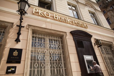 KNF zaleca klientom PKO BP i Euronetu złożenie reklamacji