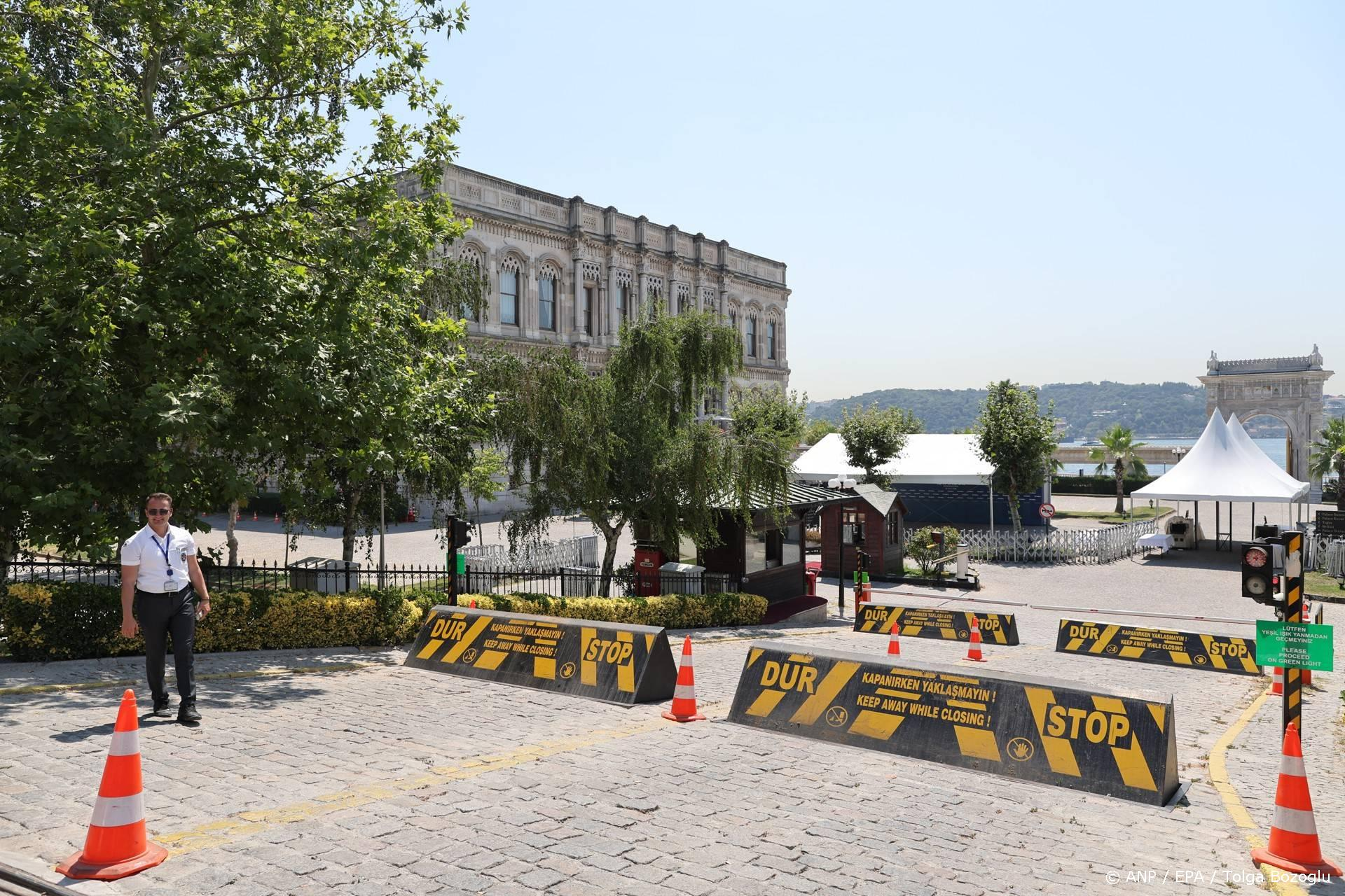 Oekraïne en Rusland starten vredesgesprekken Istanbul