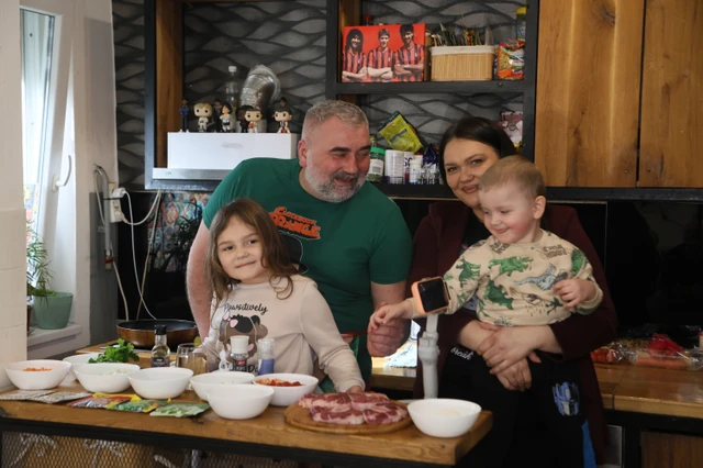 EKSKLUZIVNO IZ INĐIJE! Miki Đuričić otvorio dušu o porodici, opleo po elitarima i priznao: "Ne vraćam se u rijaliti, evo kakav BIZNIS pokrećem!"