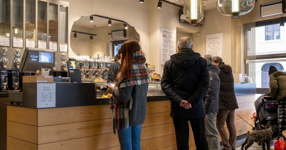 Kwadrans na wypicie kawy. Limit we włoskim barze nie spodobał się klientom