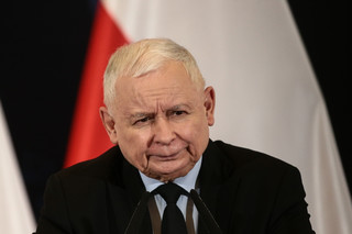 Z największą nieufnością spotyka się Jarosław Kaczyński. A którym politykom ufamy? [RANKING CBOS]
