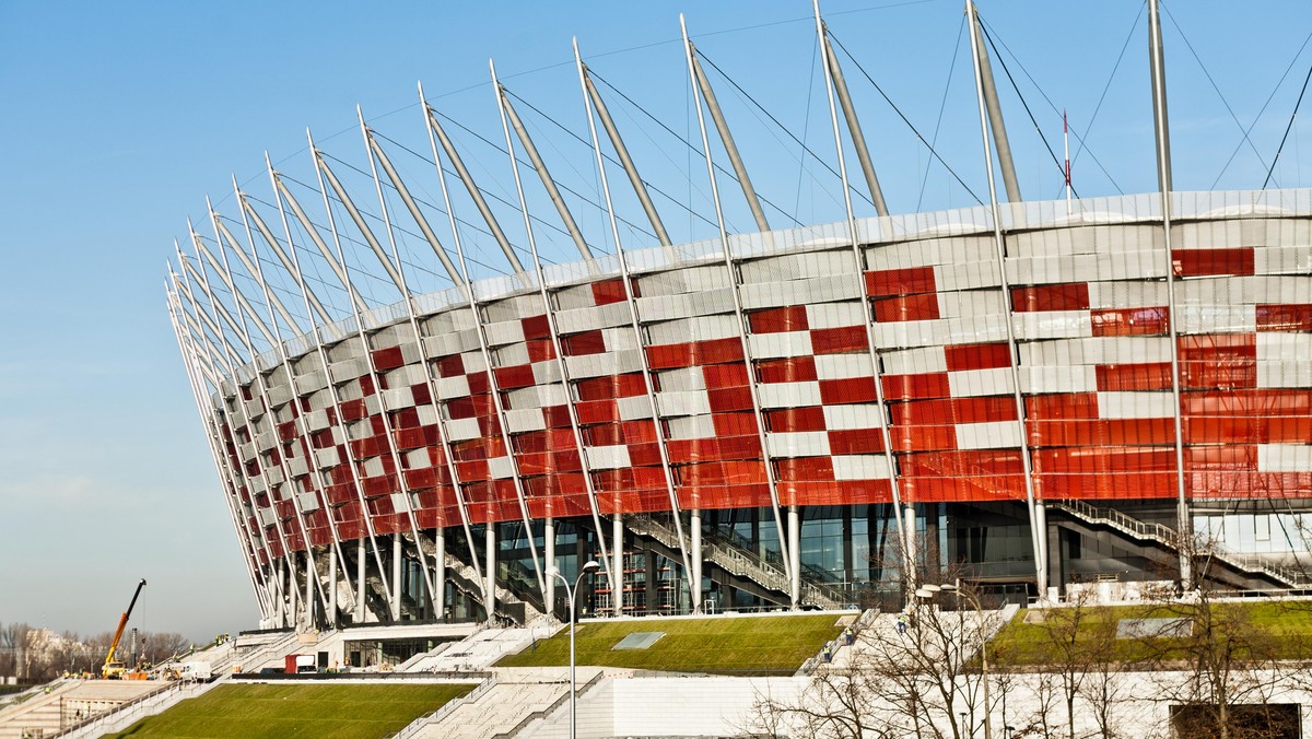 Oto jestem! - pod takim hasłem odbędzie się 29 stycznia inauguracyjna impreza na Stadionie Narodowym w Warszawie. Dziesięć dni później, 11 lutego, na płytę boiska po raz pierwszy wybiegną, walcząc o Superpuchar, piłkarze Legii Warszawa i Wisły Kraków.