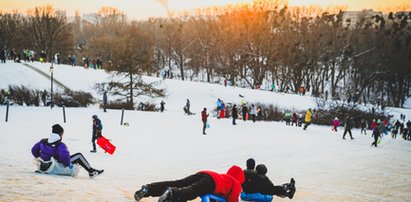 Ferie zimowe 2022. Jakie są wytyczne i obostrzenia w związku z pandemią koronawirusa?