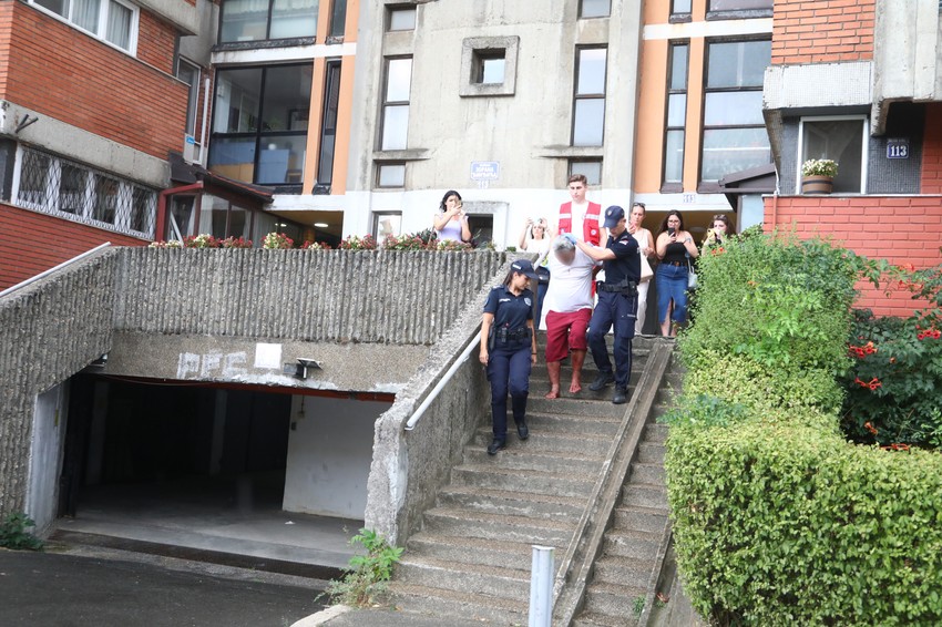 Hapšenje osumnjičenog za ubistvo majke na Novom Beogradu