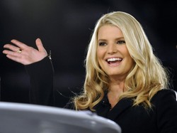 Sztab speców nie pomaga. Jessica Simpson nie może schudnąć