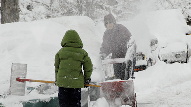 Potężne śnieżyce w USA. Ponad 200 tys. osób bez prądu